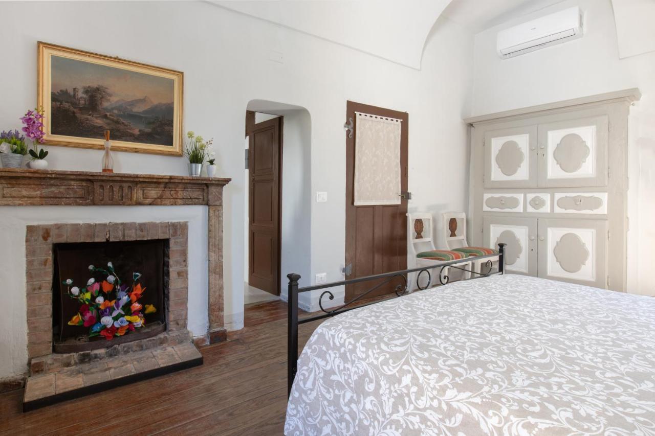 Casa Cecilia Appartement Santo Stefano Belbo Buitenkant foto